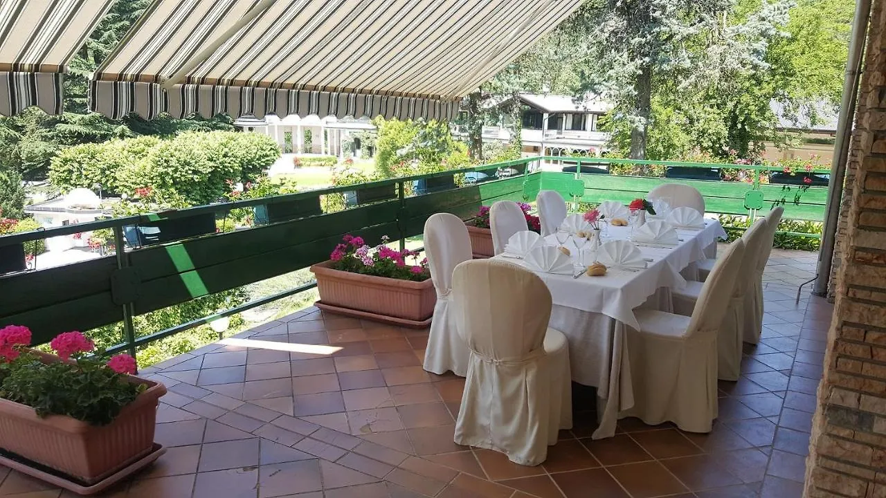 Hotel Parco Della Fonte Vallio Terme 3*,